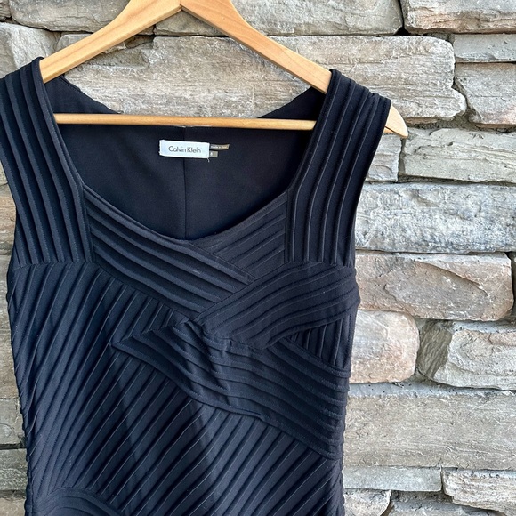 Calvin Klein Bodycon LBD Sleeveless Dress Black Side Zip Stretch Ribbed Party - Picture 5 of 8